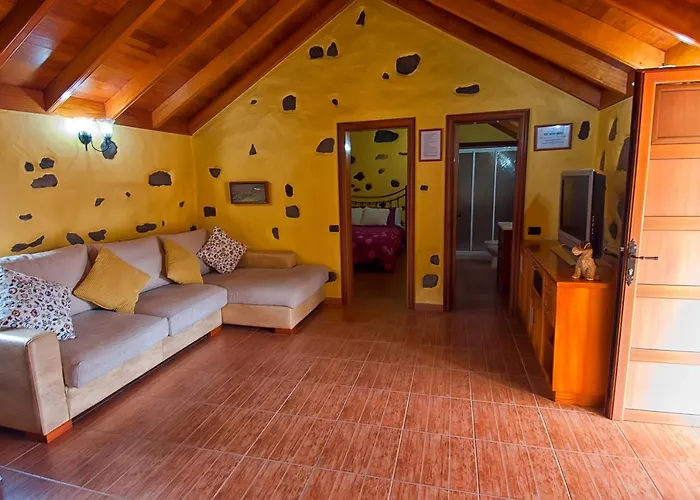 Casas De Lola Y Rafael