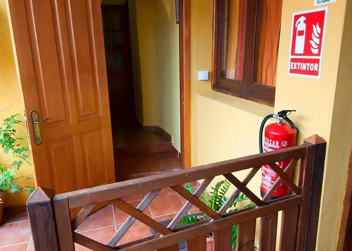 Casas De Lola Y Rafael