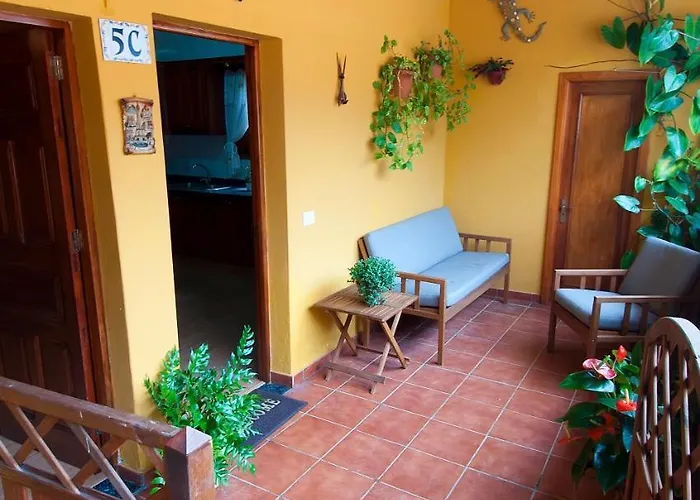 Casas De Lola Y Rafael