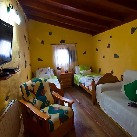Casas De Lola Y Rafael